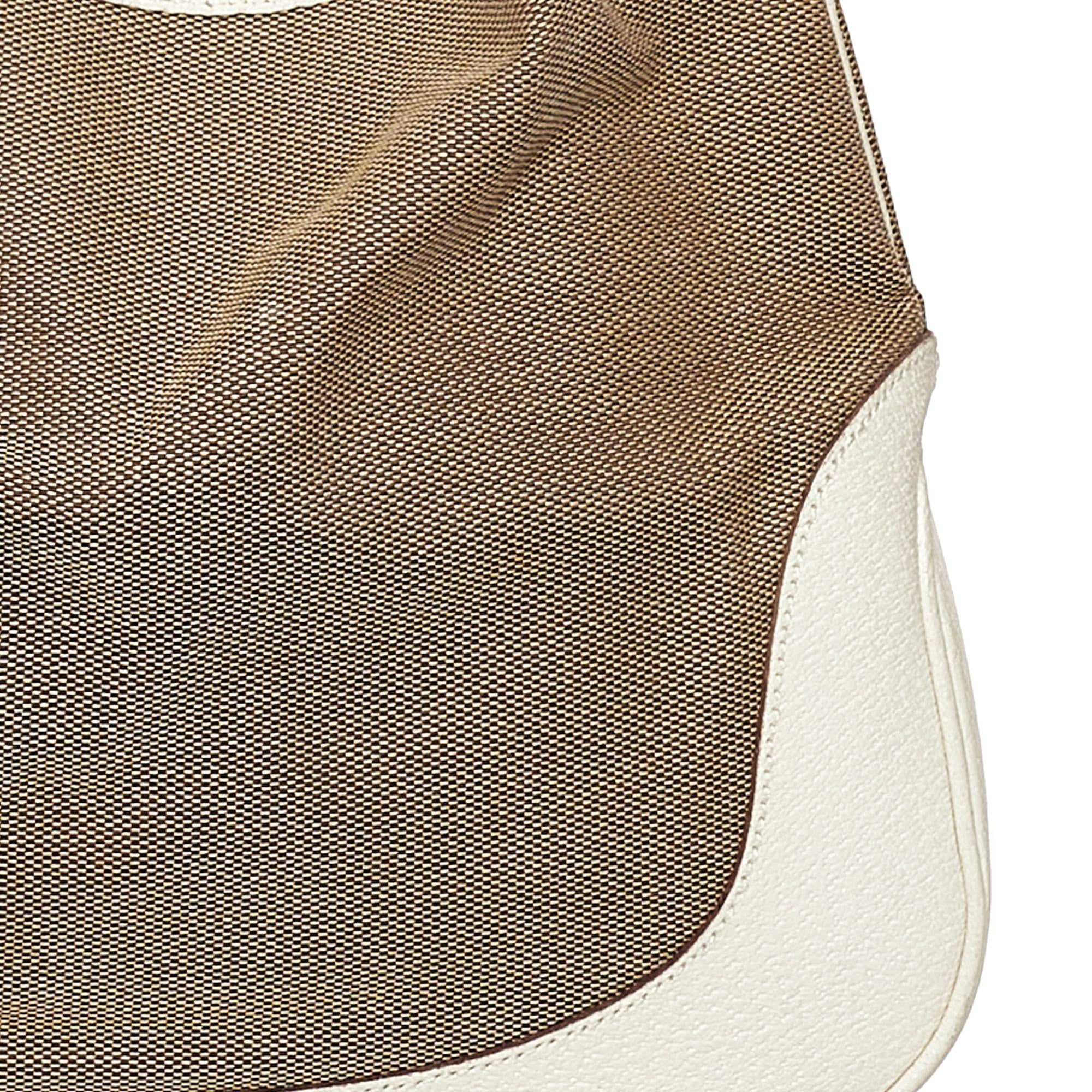 Gucci Jackie Canvas Shoulder Bag (SHG-32861)