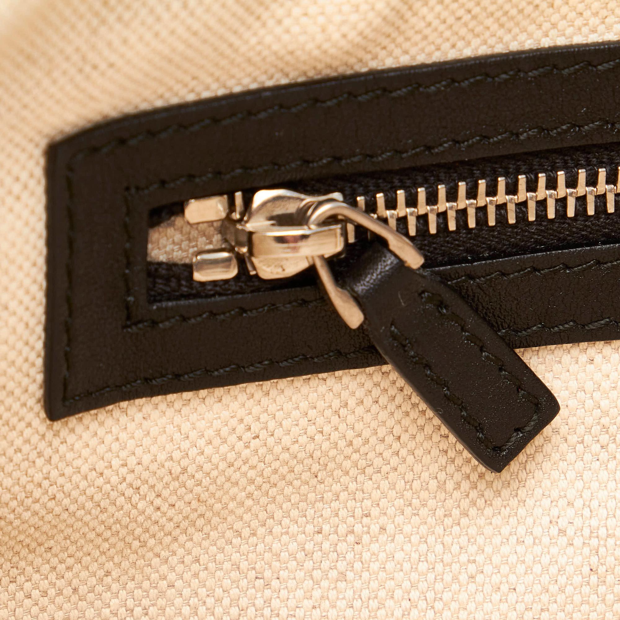 Gucci Leather Crossbody Bag (SHG-29076)