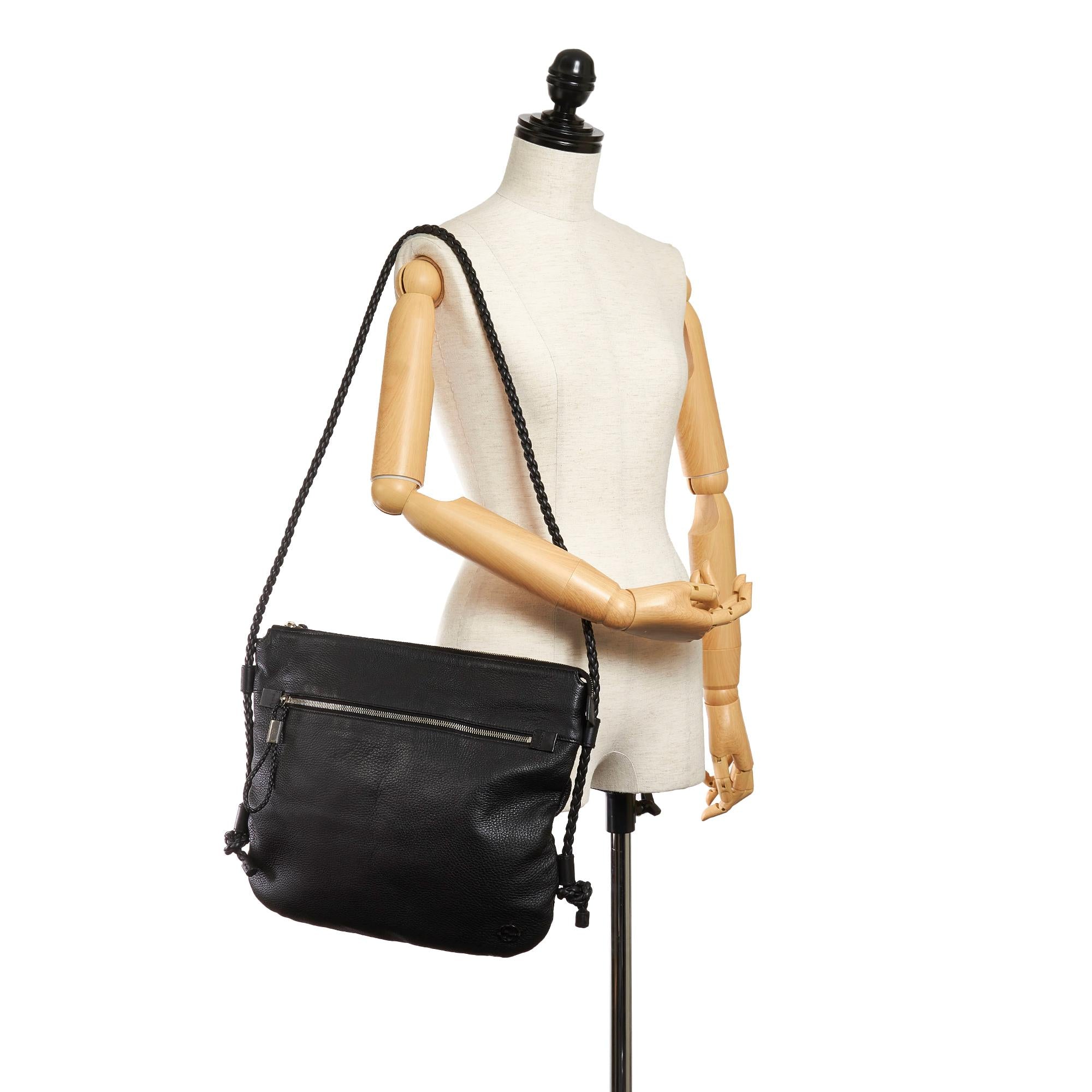 Gucci Leather Crossbody Bag (SHG-29076)