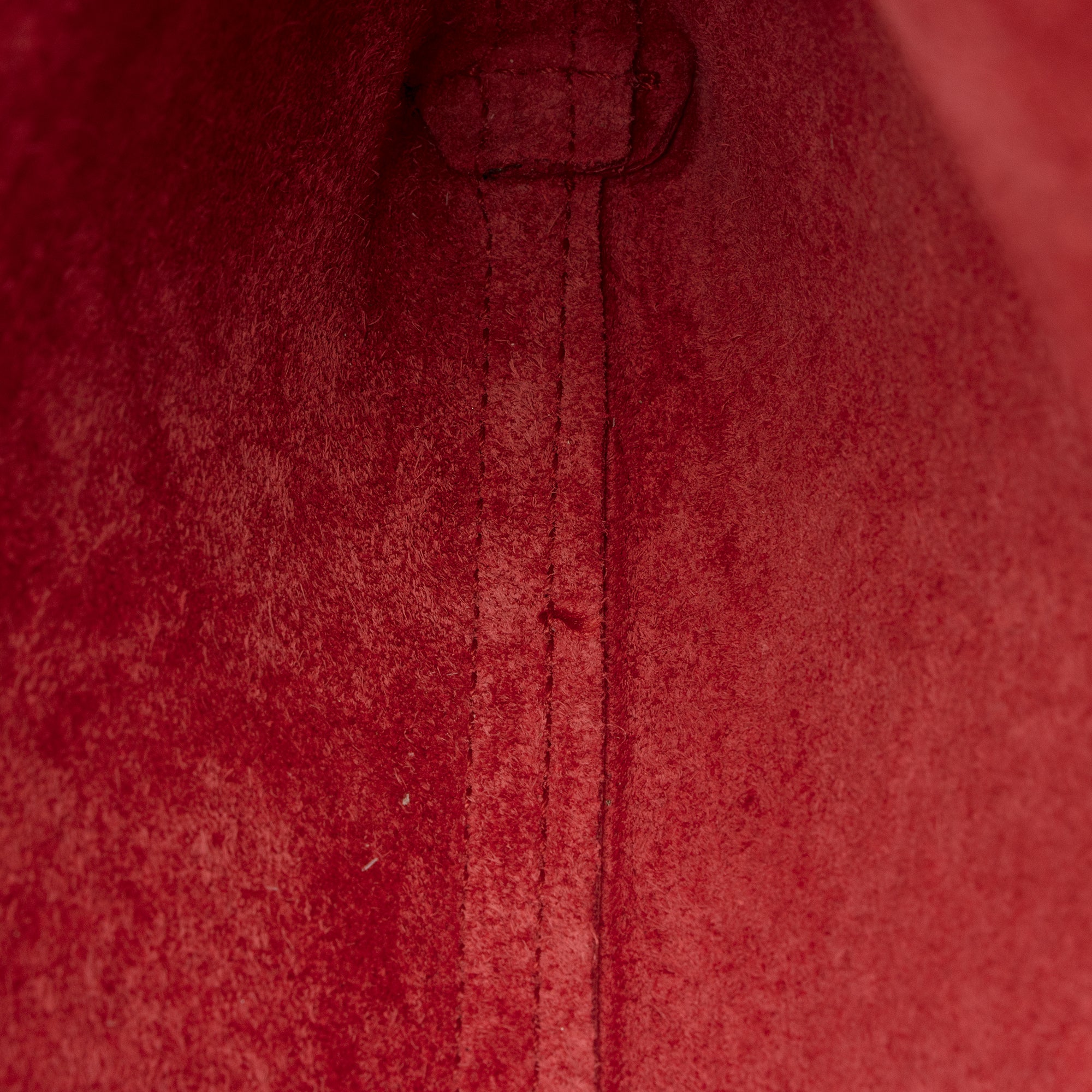 Gucci Leather Logo Zip Pouch (SHF-22192)