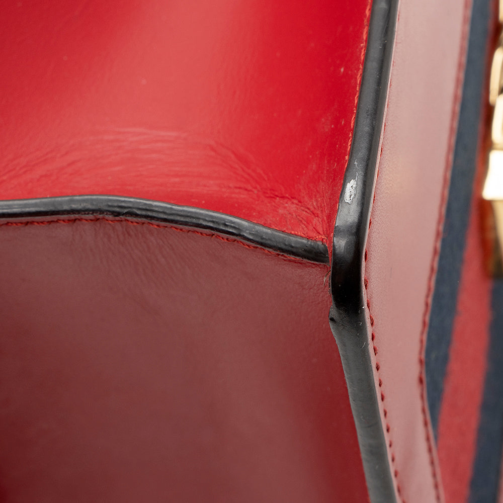 Gucci Leather Sylvie Mini Chain Bag (SHF-22529)