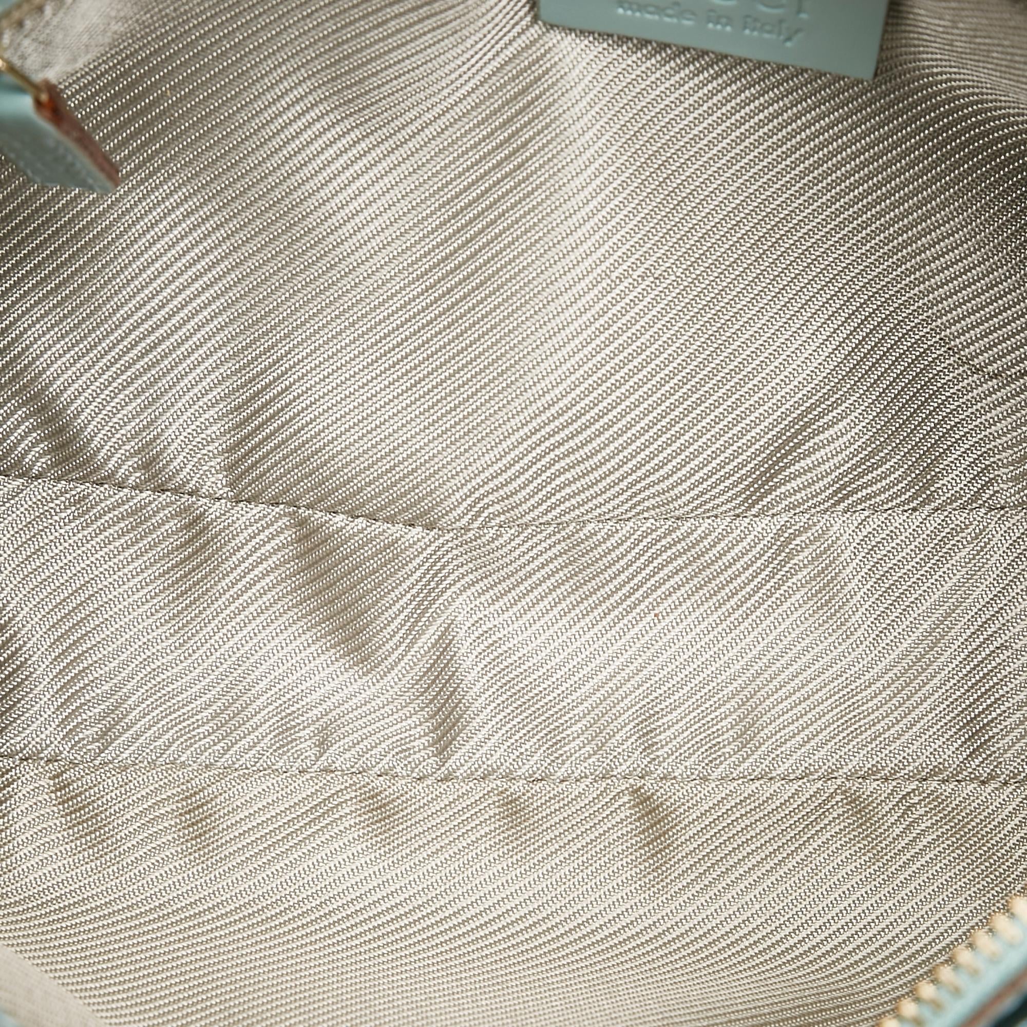 Gucci Leather Shoulder Bag (SHG-32533)