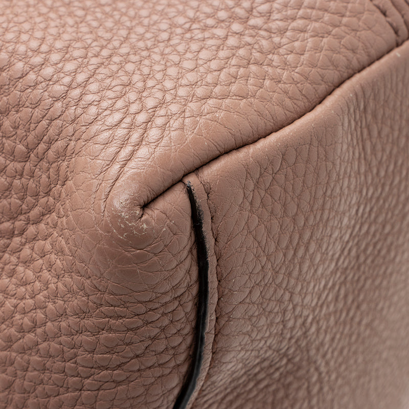 Gucci Leather Soho Medium Shoulder Bag (SHF-17596)