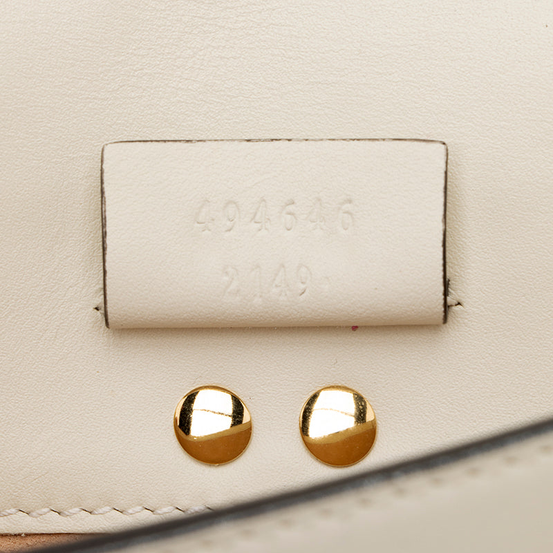 Gucci Leather Sylvie Super Mini Bag (SHF-19428)