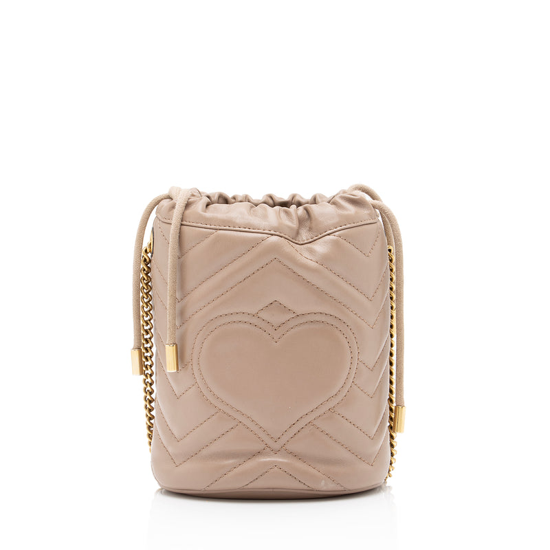 Gucci Matelasse Leather GG Marmont 2.0 Mini Bucket Bag (SHF-lPtWr7) – LuxeDH