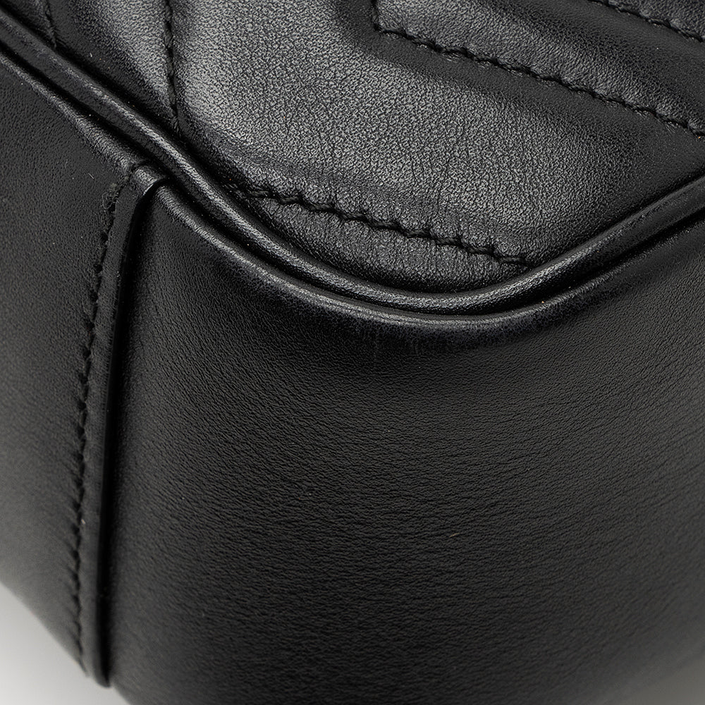Gucci Matelasse Leather GG Marmont Medium Shoulder Bag (SHF-19739)