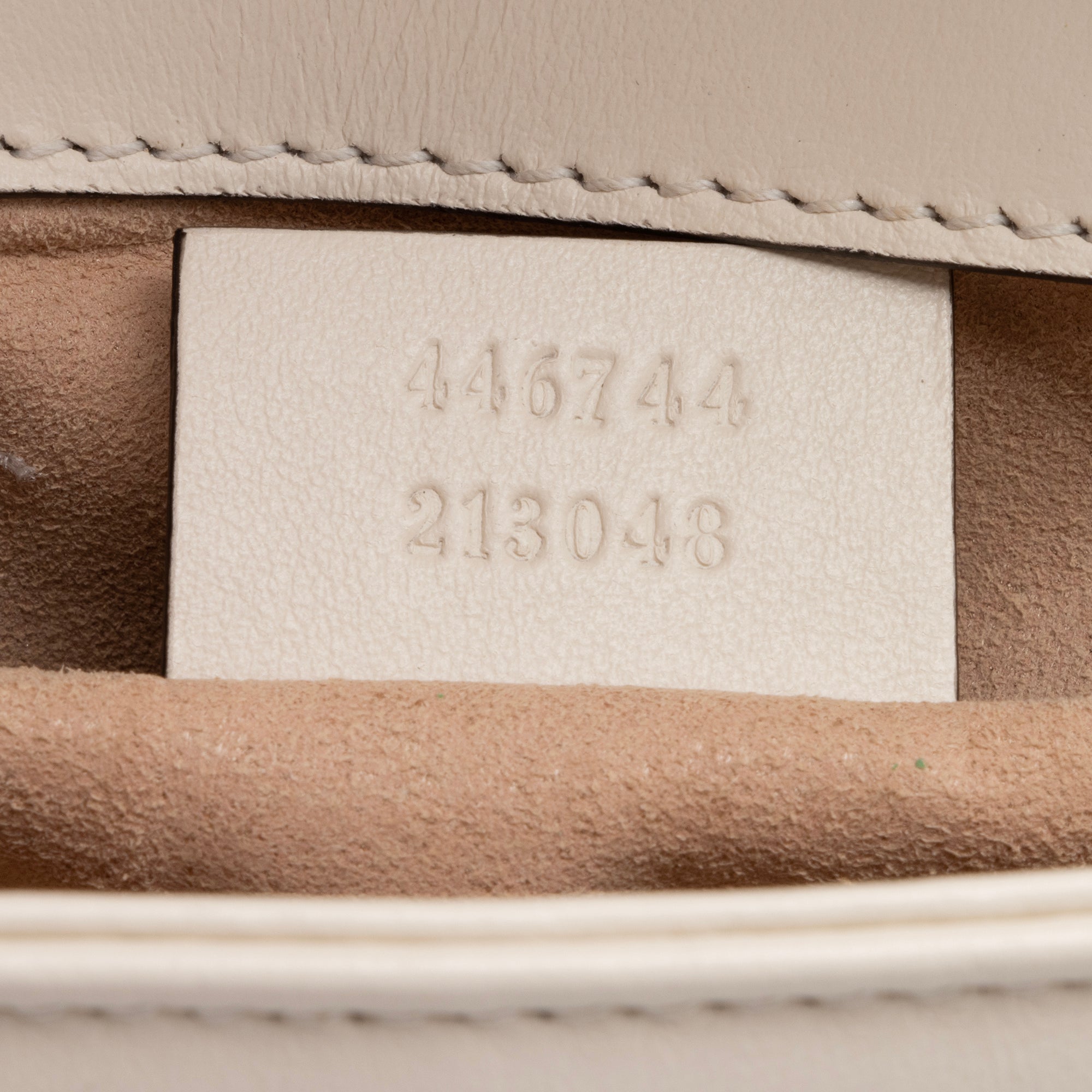 Gucci Matelasse Leather GG Marmont Mini Shoulder Bag (SHF-nrvxzd)