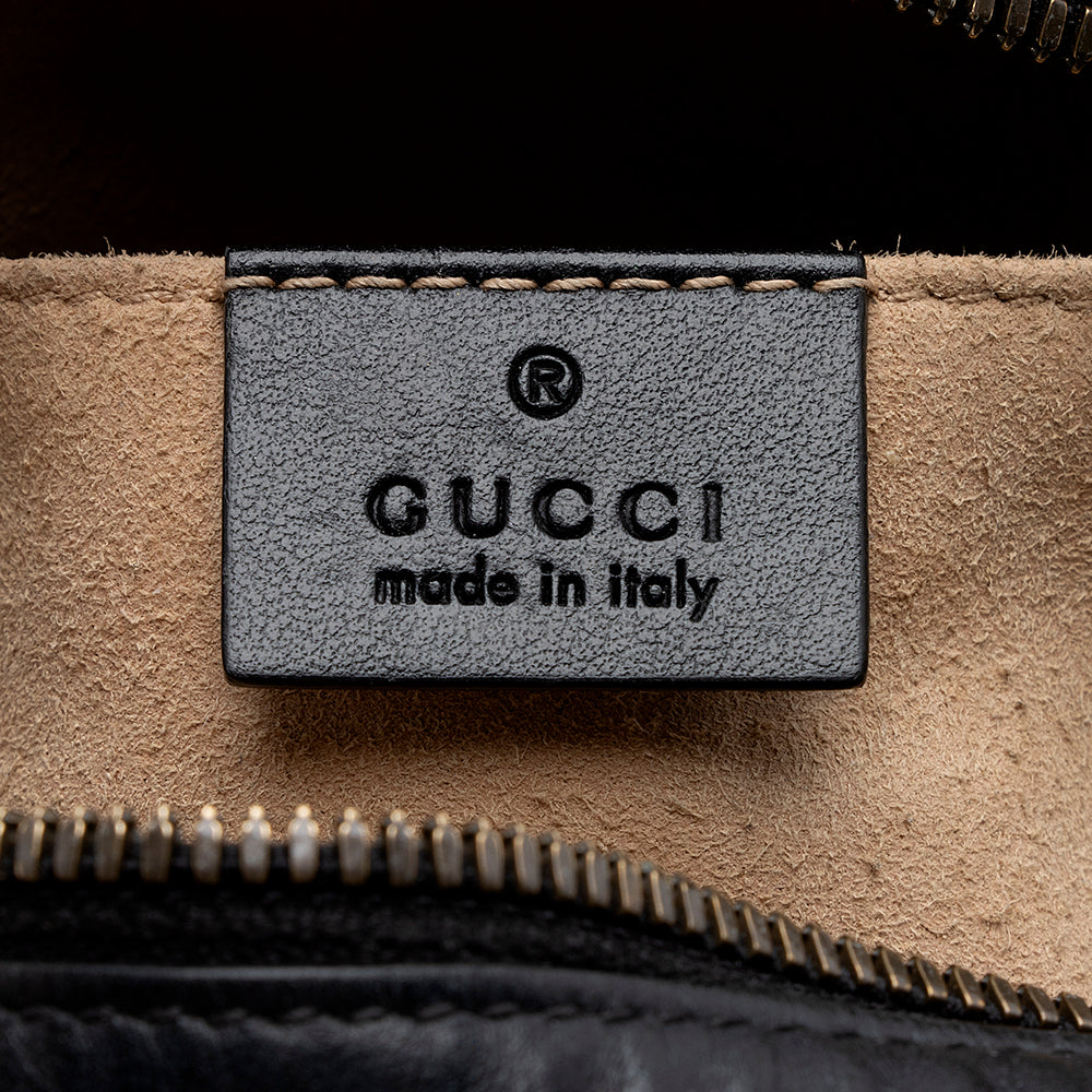 Gucci Matelasse Leather GG Marmont Small Shoulder Bag (SHF-22525)