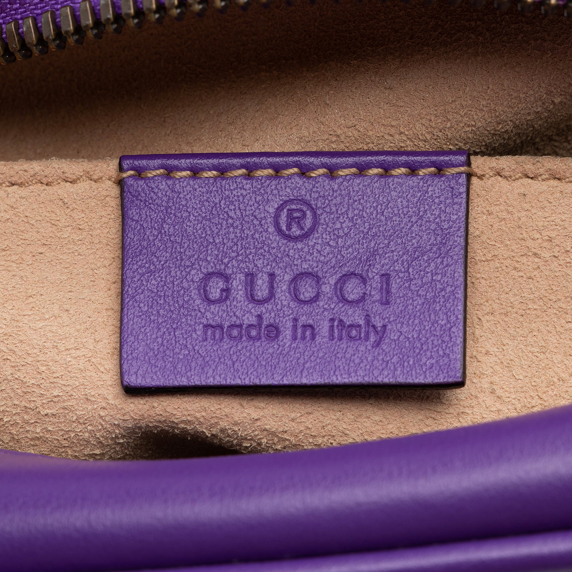 Gucci Matelasse Leather GG Marmont Small Shoulder Bag (SHF-cwCJHo)