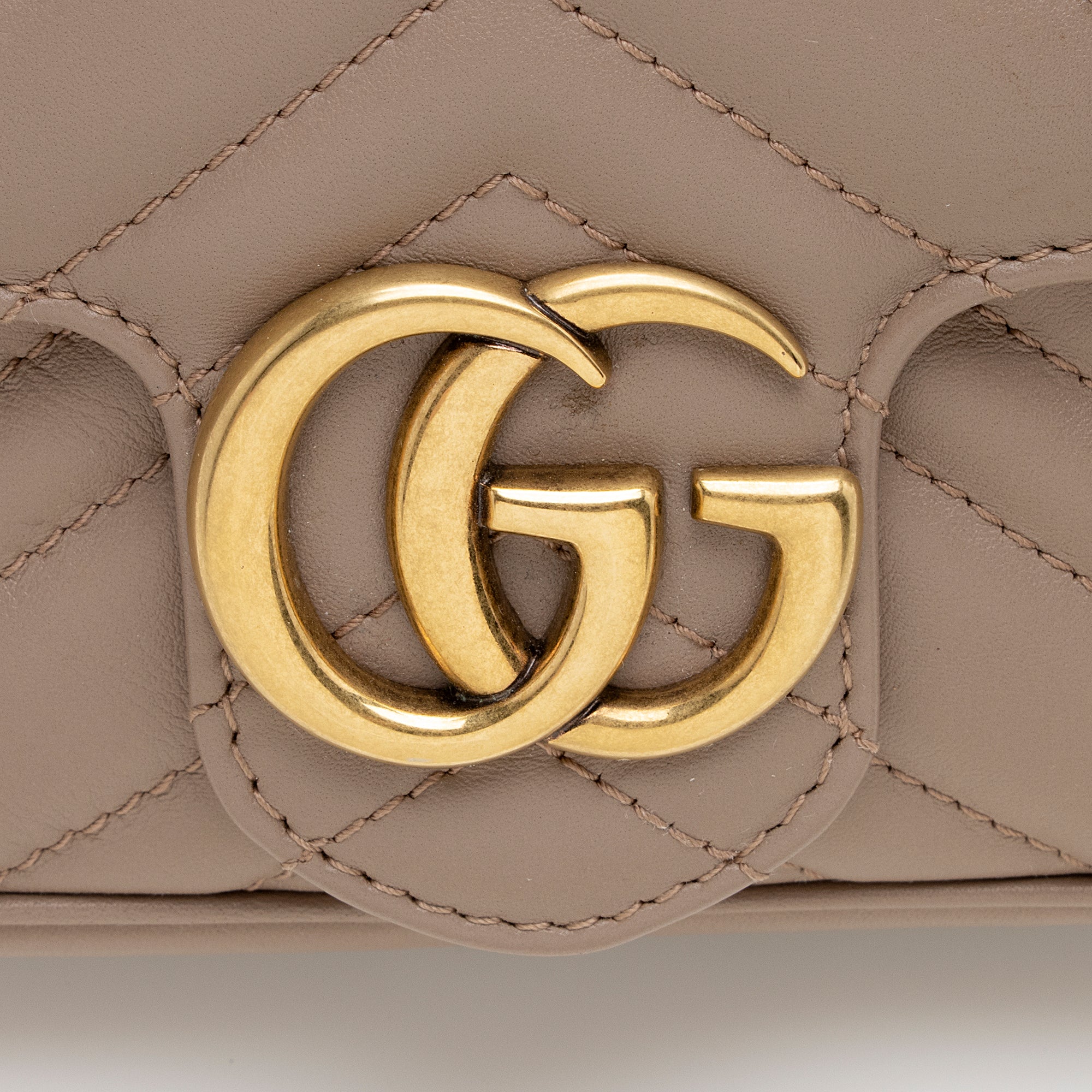 Gucci Matelasse Leather GG Marmont Super Mini Bag - FINAL SALE (SHF-22182)