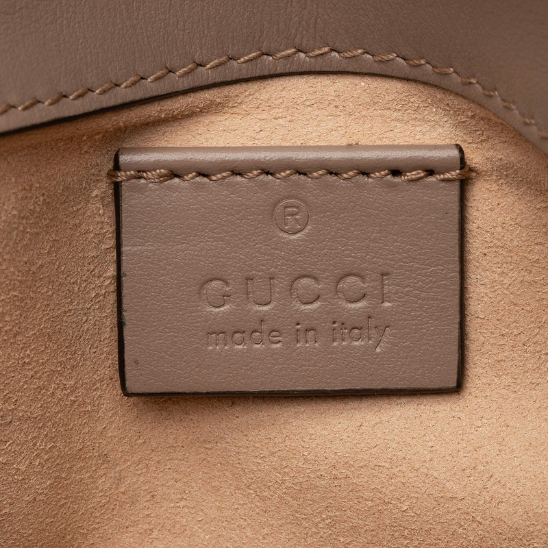 Gucci Matelasse Leather GG Marmont Super Mini Bag (SHF-gHEKBW)