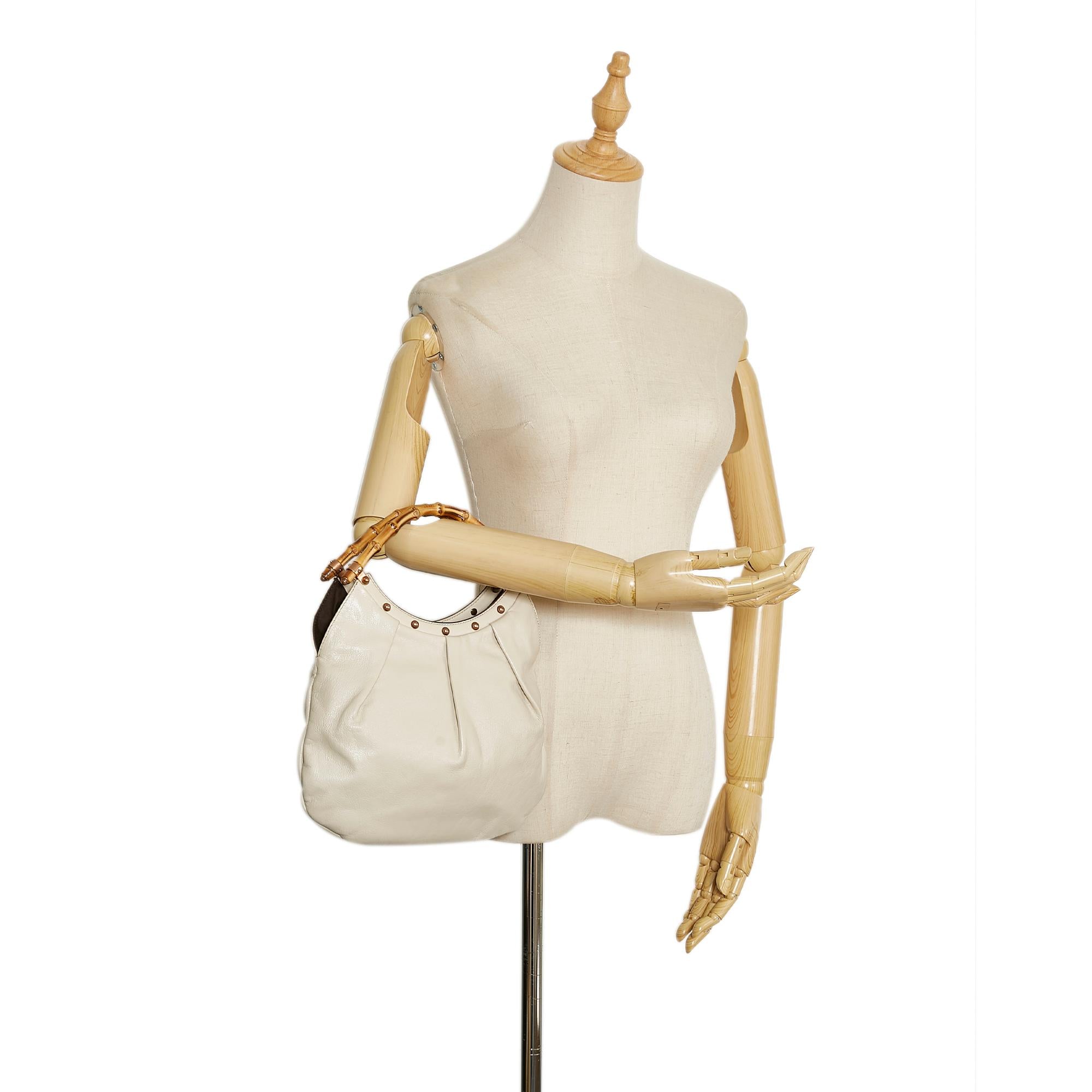 Gucci Mini Bamboo Studded Hobo (SHG-mfZiC7)