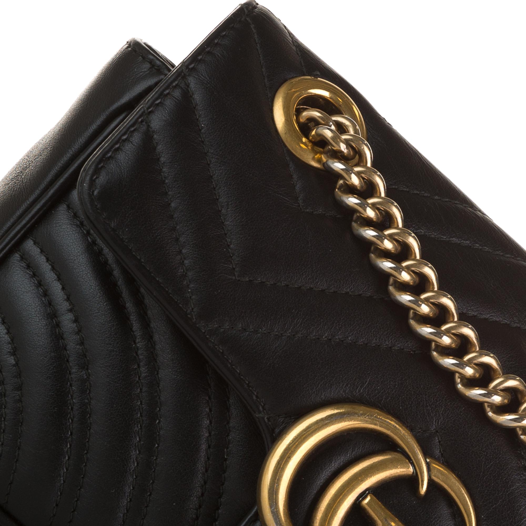 Gucci Mini GG Marmont Matelasse Crossbody (SHG-olqVD2)