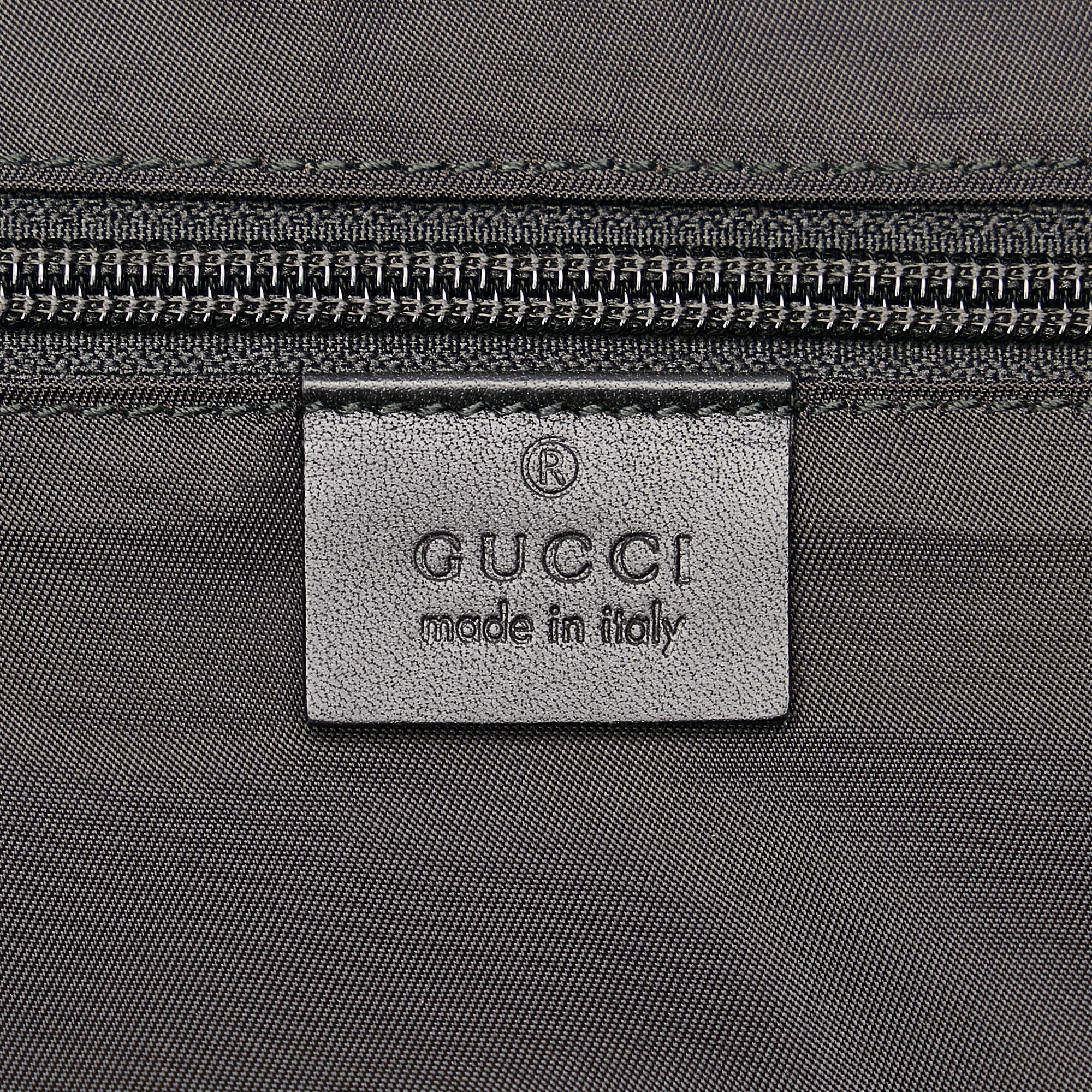 Gucci Nylon Business Bag (SHG-32989)