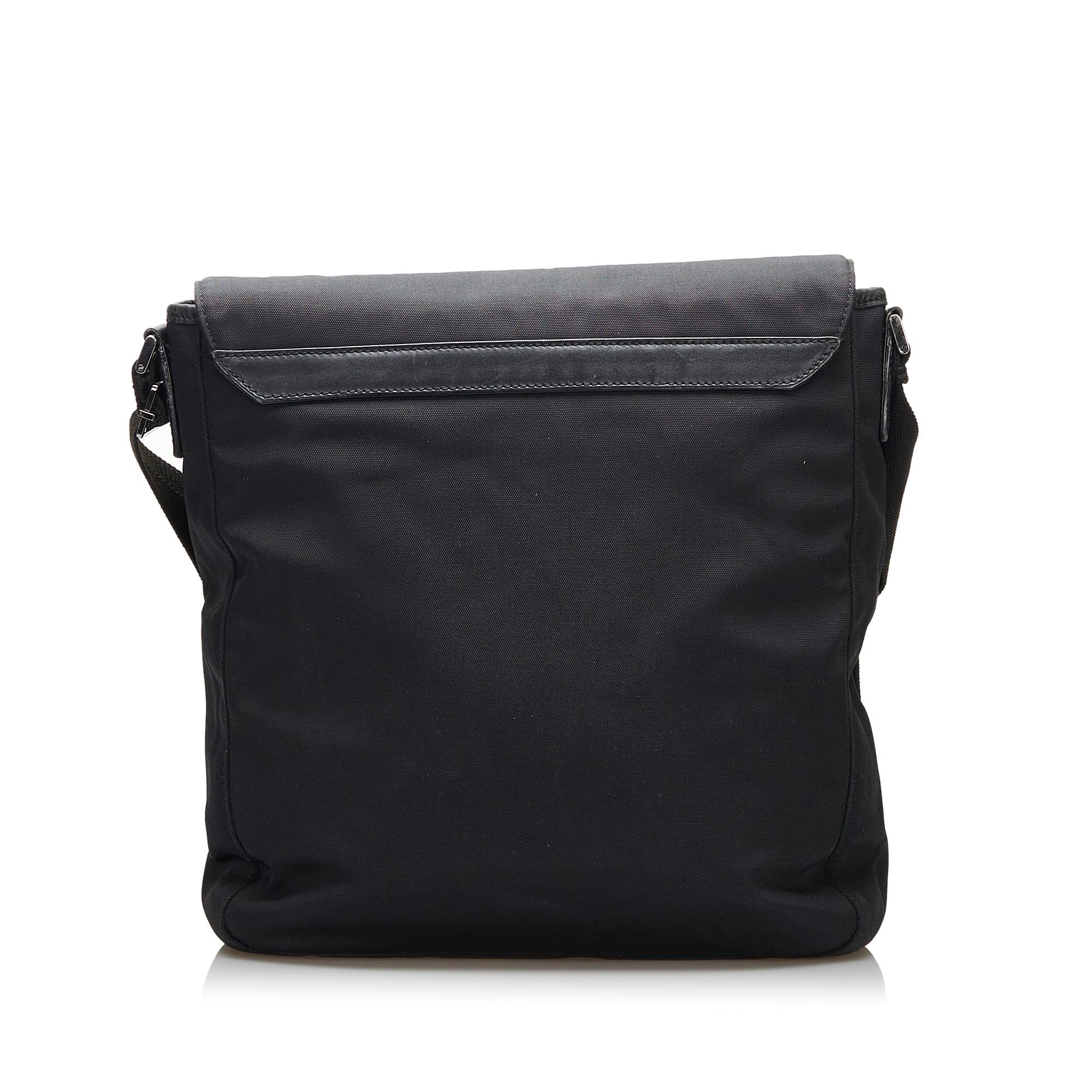 Gucci Nylon Crossbody Bag (SHG-I5GlGn)