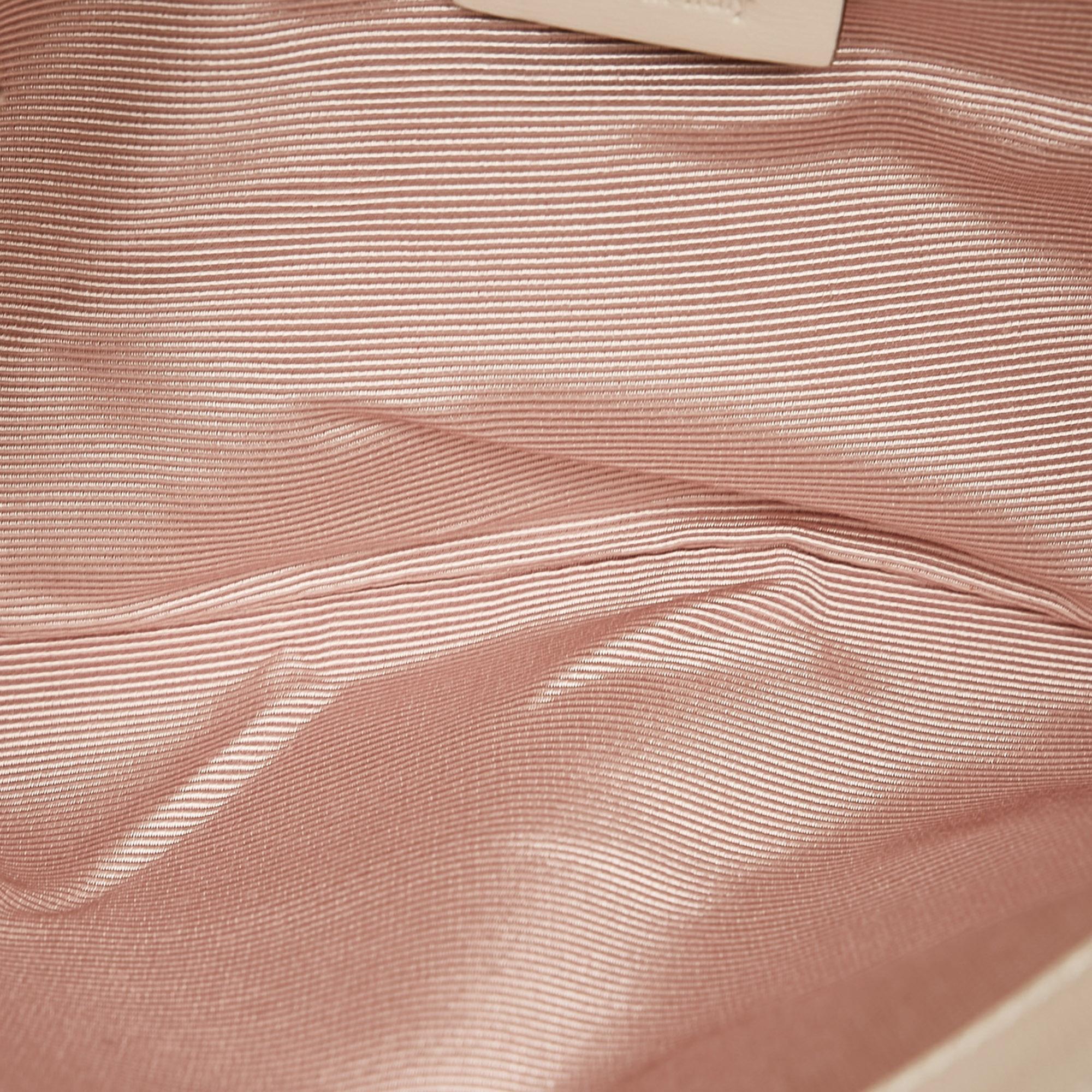 Gucci Small Arli Flap Crossbody (SHG-eVH5m8)