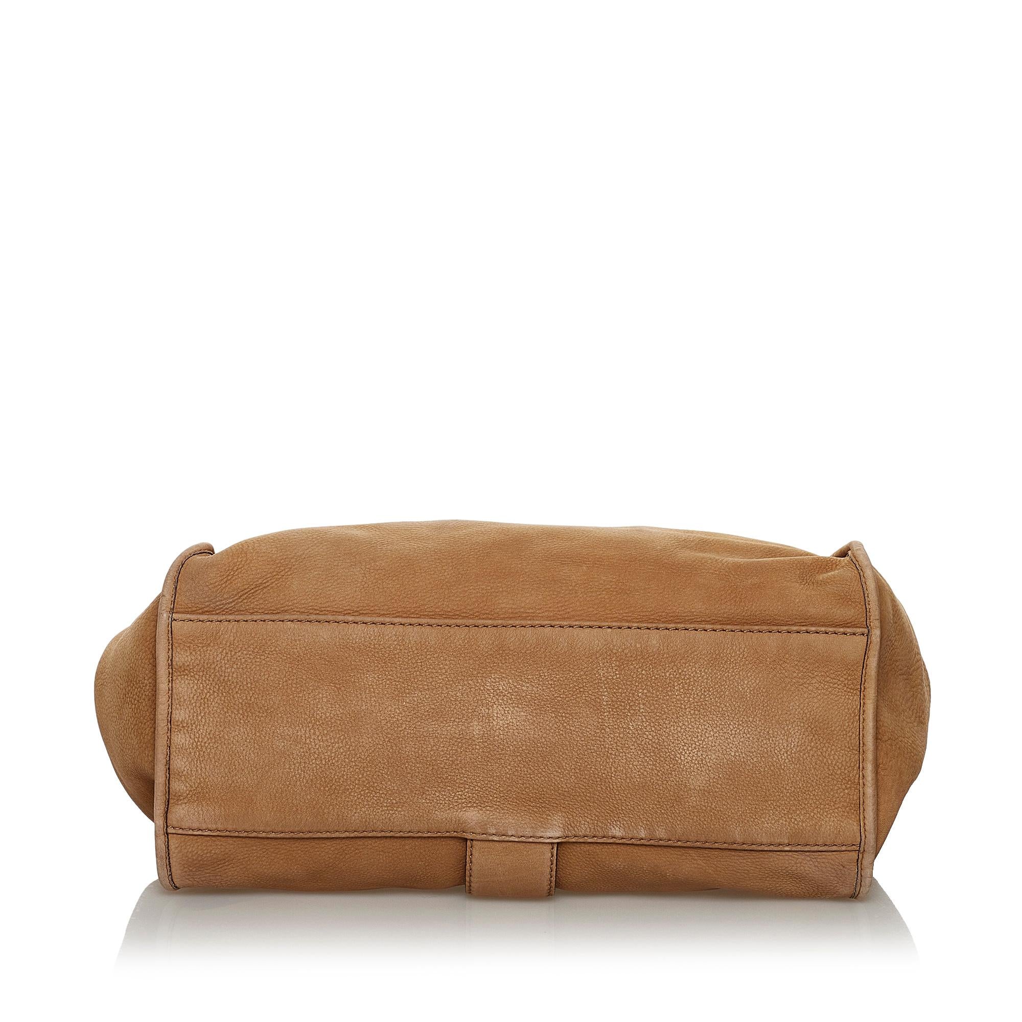 Gucci Soft Stirrup Nubuck Leather Shoulder Bag (SHG-30343)