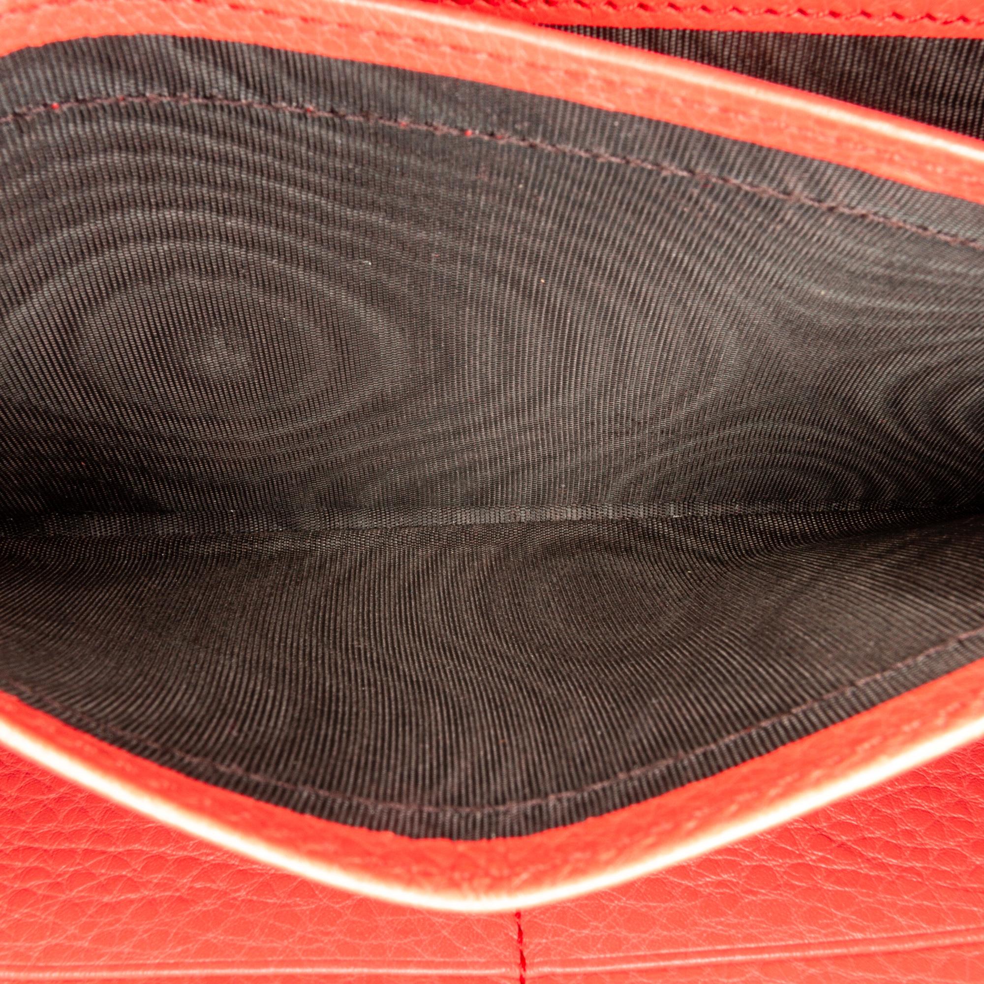 Gucci Soho Zip Around Continental Wallet (SHG-dhOb3H)