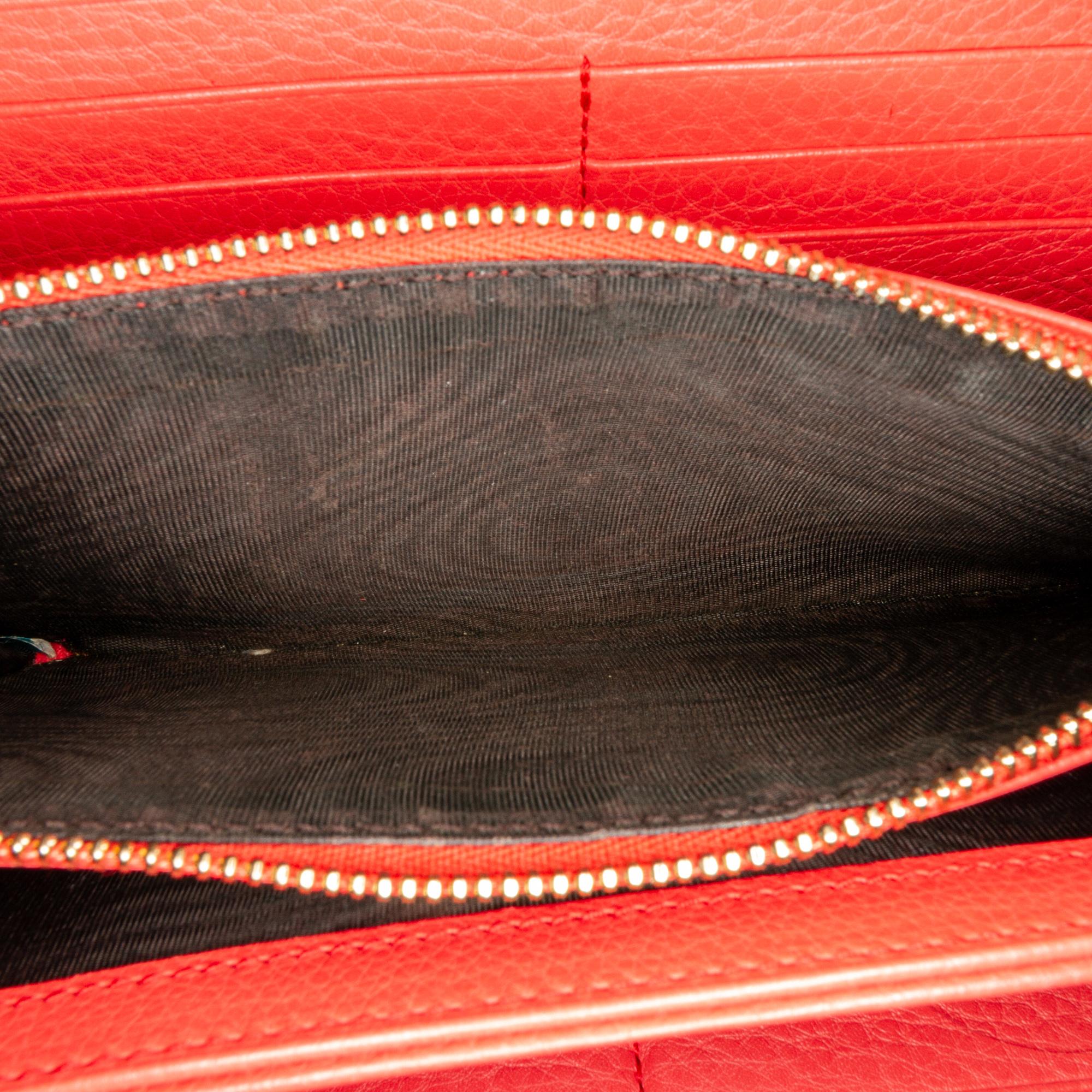 Gucci Soho Zip Around Continental Wallet (SHG-dhOb3H)