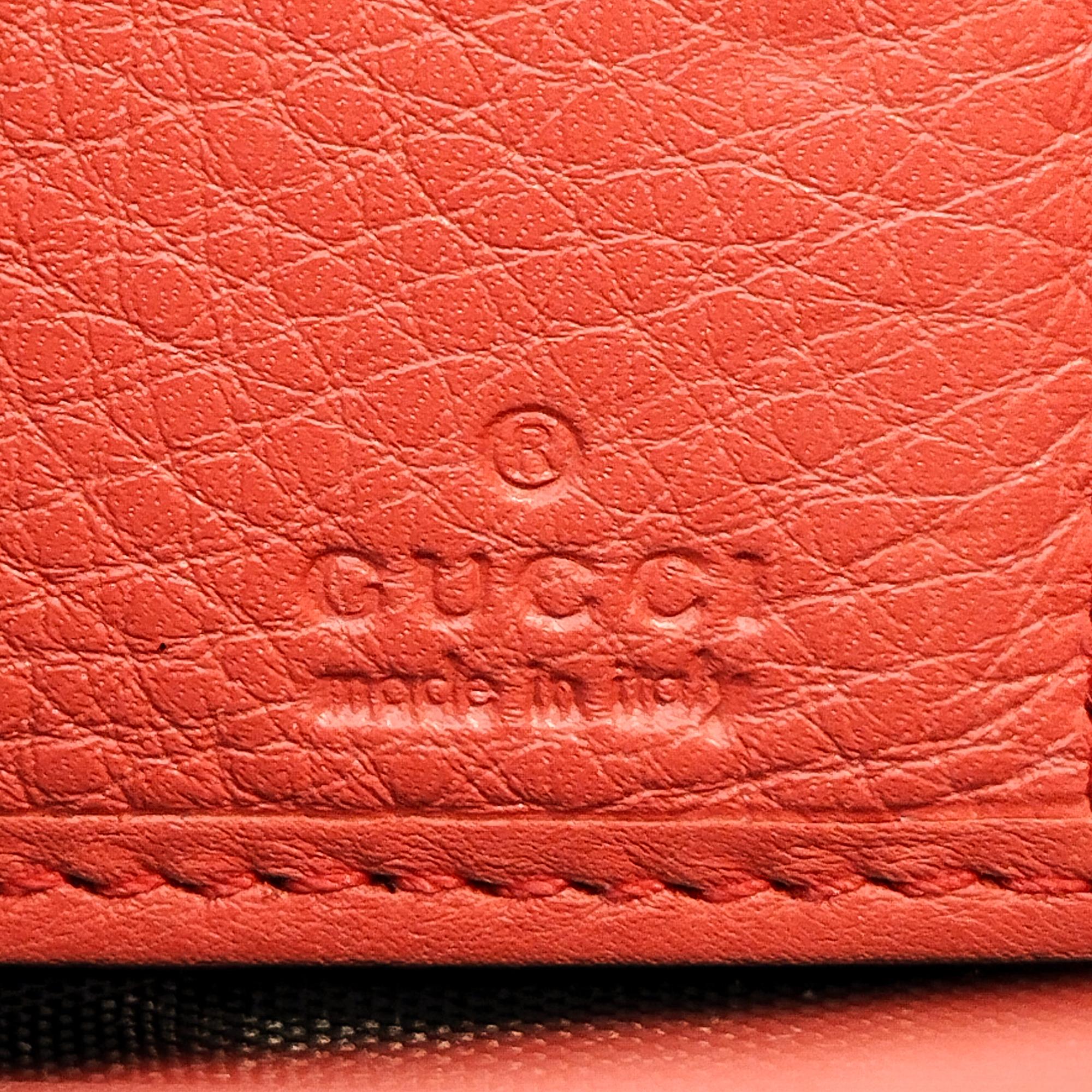 Gucci Soho Zip Around Continental Wallet (SHG-dhOb3H)