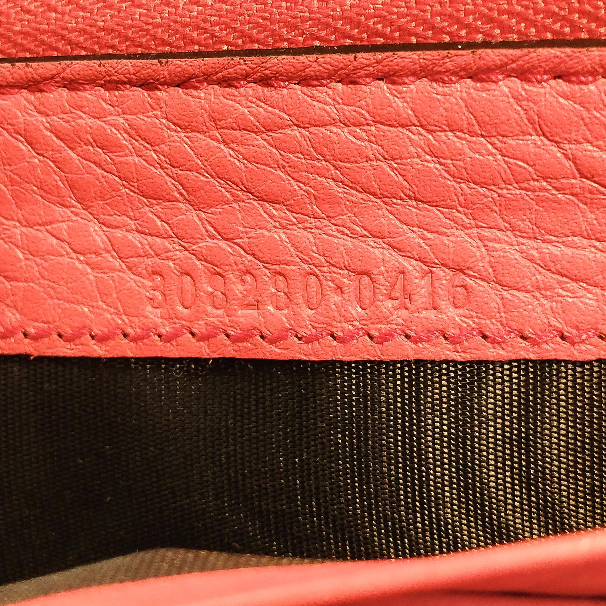 Gucci Soho Zip Around Continental Wallet (SHG-dhOb3H)