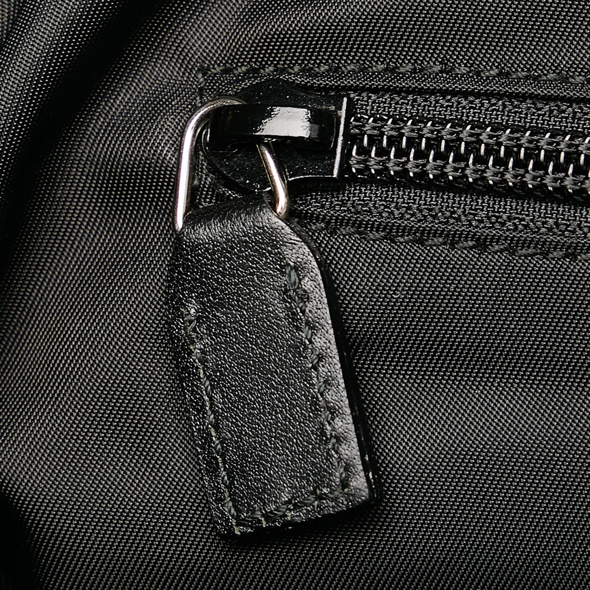 Gucci Web Nylon Crossbody Bag (SHG-31441)