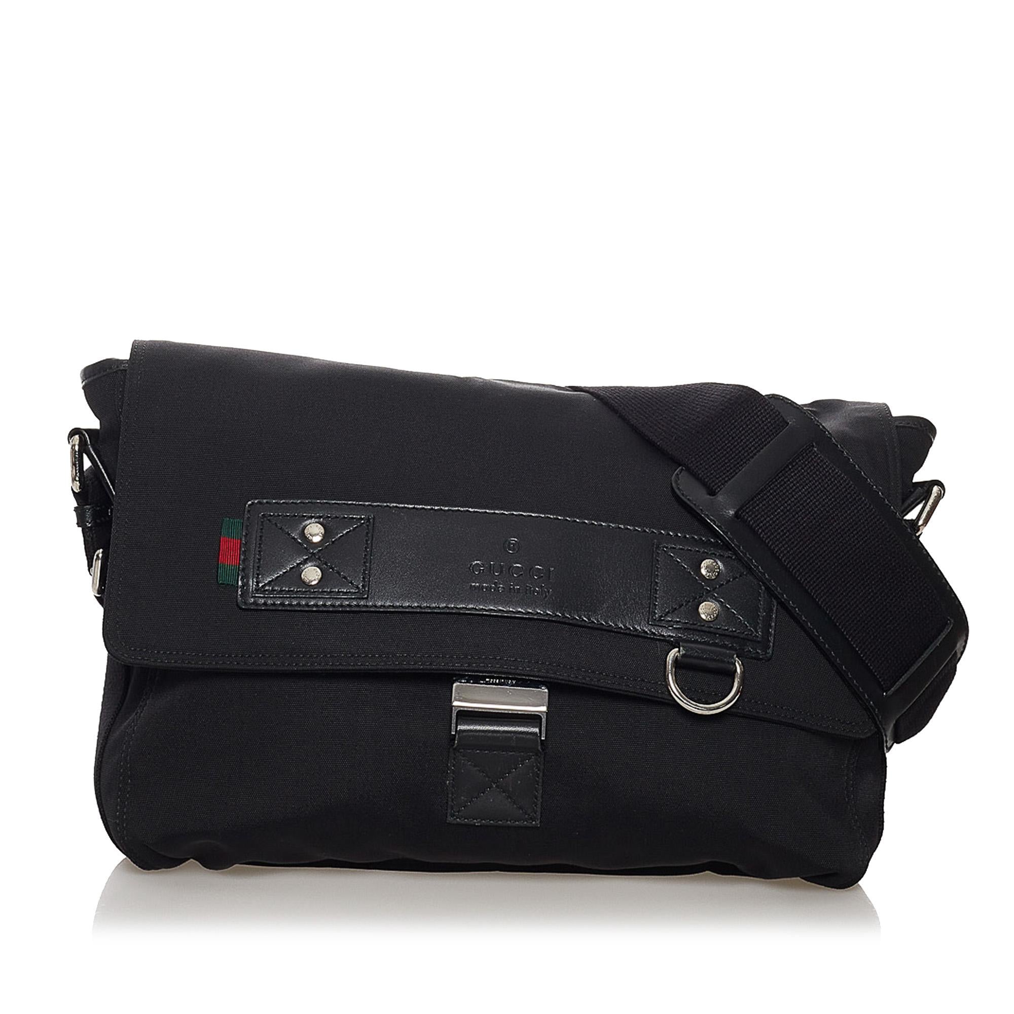 Gucci Web Nylon Crossbody Bag (SHG-31441)