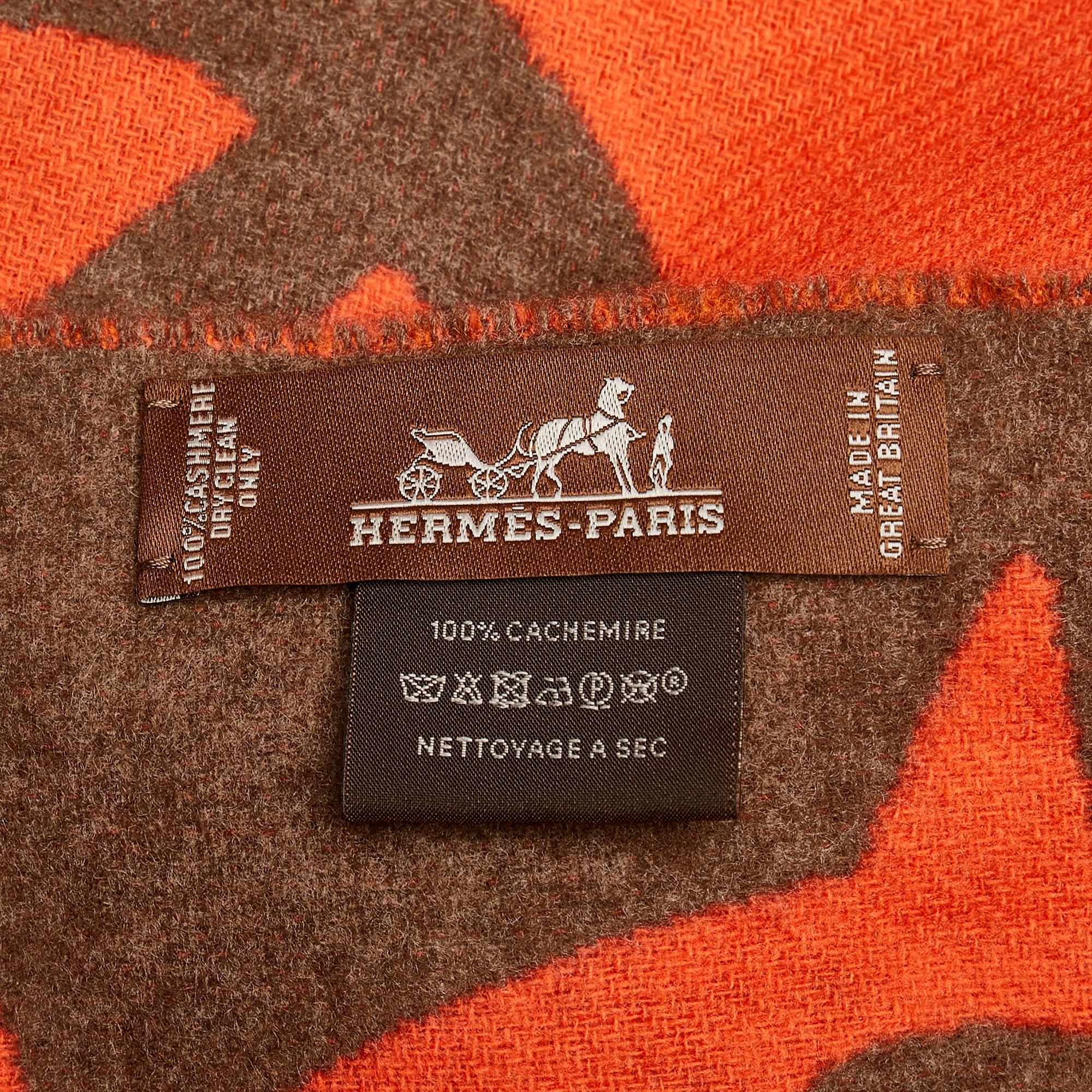 Hermes Cashmere Muffler (SHG-34691)
