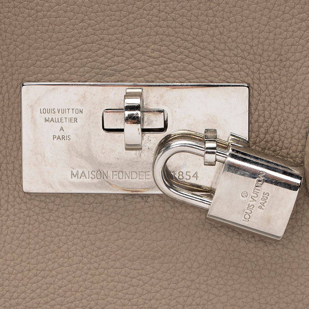 Louis Vuitton Veau Nuage Calfskin Milla MM Tote - FINAL SALE (SHF-19070)