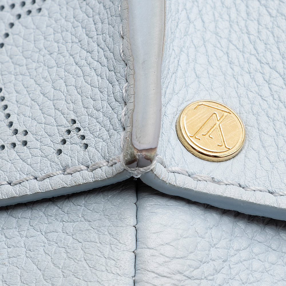 Louis Vuitton Calfskin On My Side MM Tote (SHF-21611)