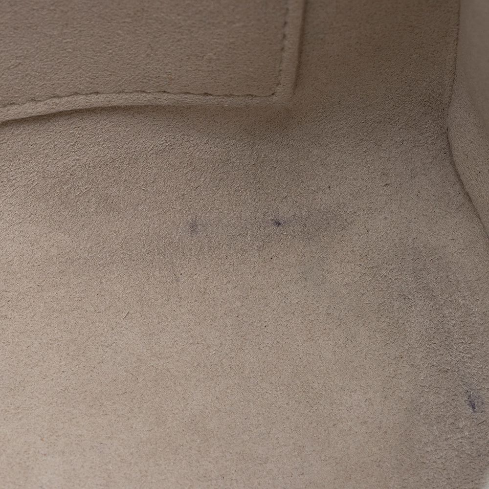 Louis Vuitton Calfskin On My Side MM Tote (SHF-21611)