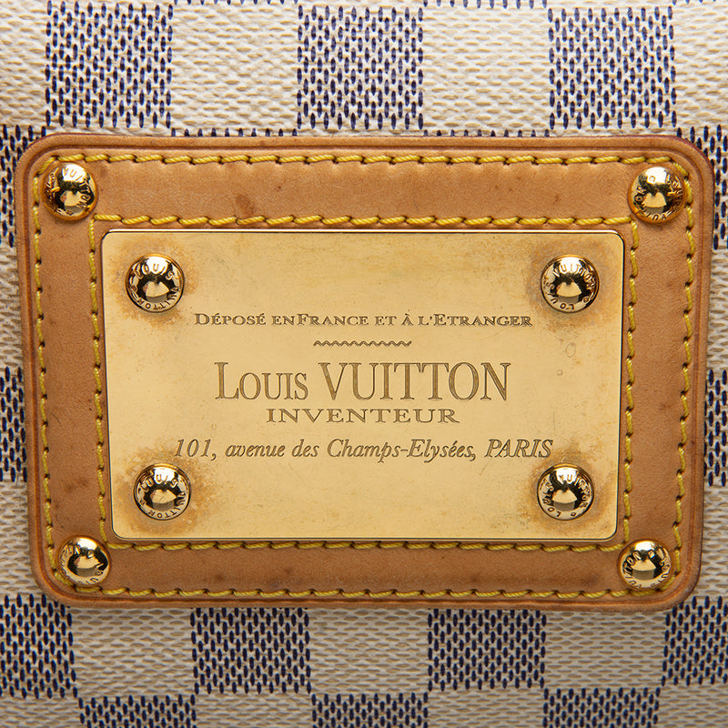 Louis Vuitton International – The Brand Collector