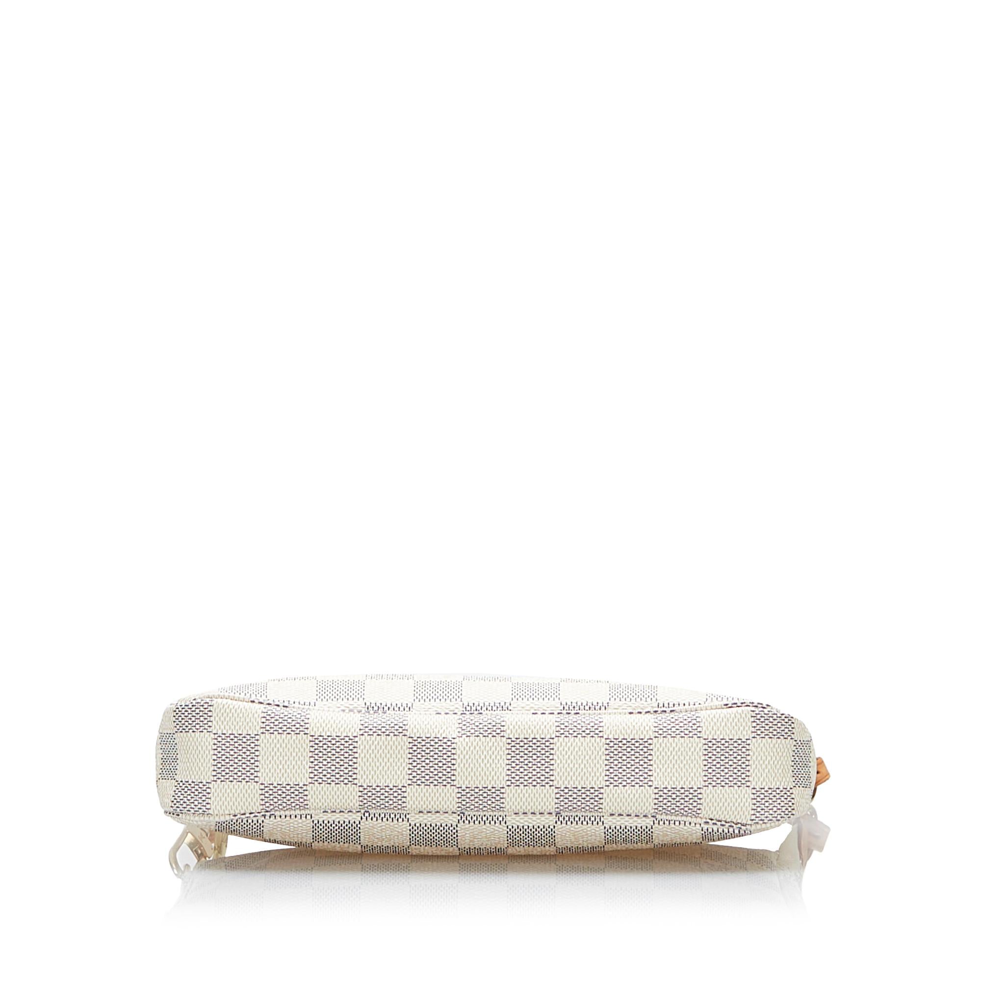 Louis Vuitton Damier Azur Pochette Accessoires (SHG-XPNk3n)