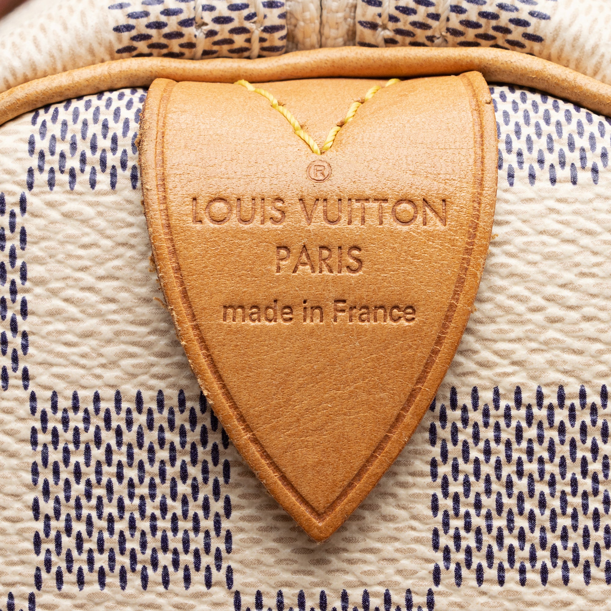 Louis Vuitton Damier Azur Speedy 30 Satchel (SHF-EJWajq)