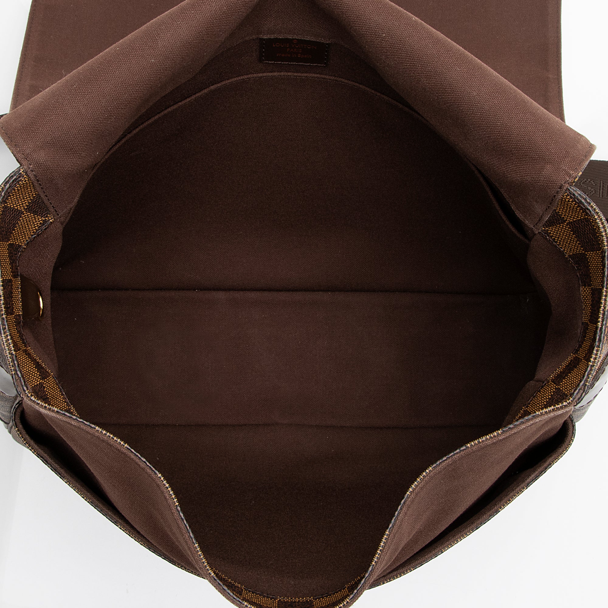 Louis Vuitton Damier Ebene Bastille Messenger Bag (SHF-23306)