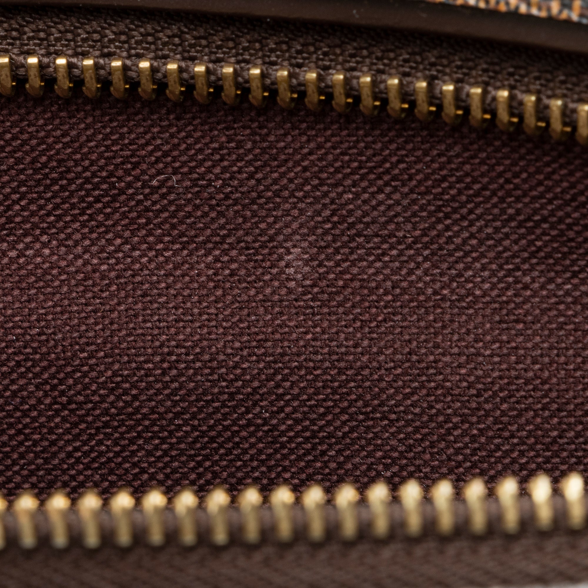 Louis Vuitton Damier Ebene Hoxton GM Shoulder Bag (SHF-23763)