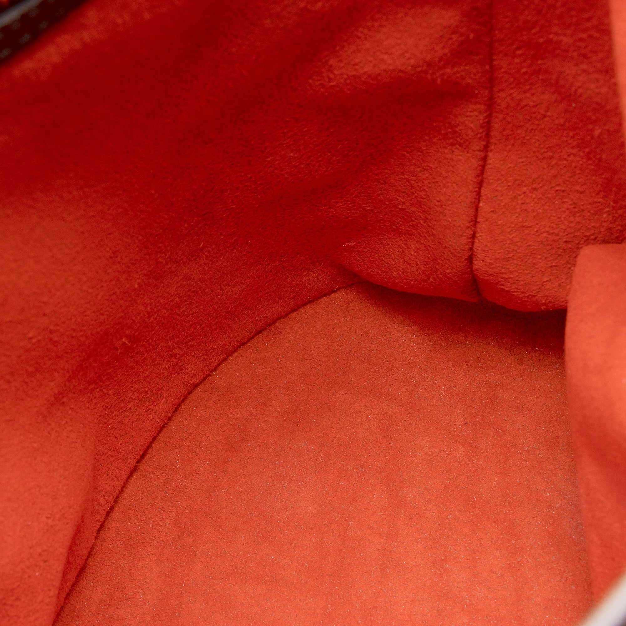 Louis Vuitton Damier Ebene Marais Bucket Tote (SHF-22212)