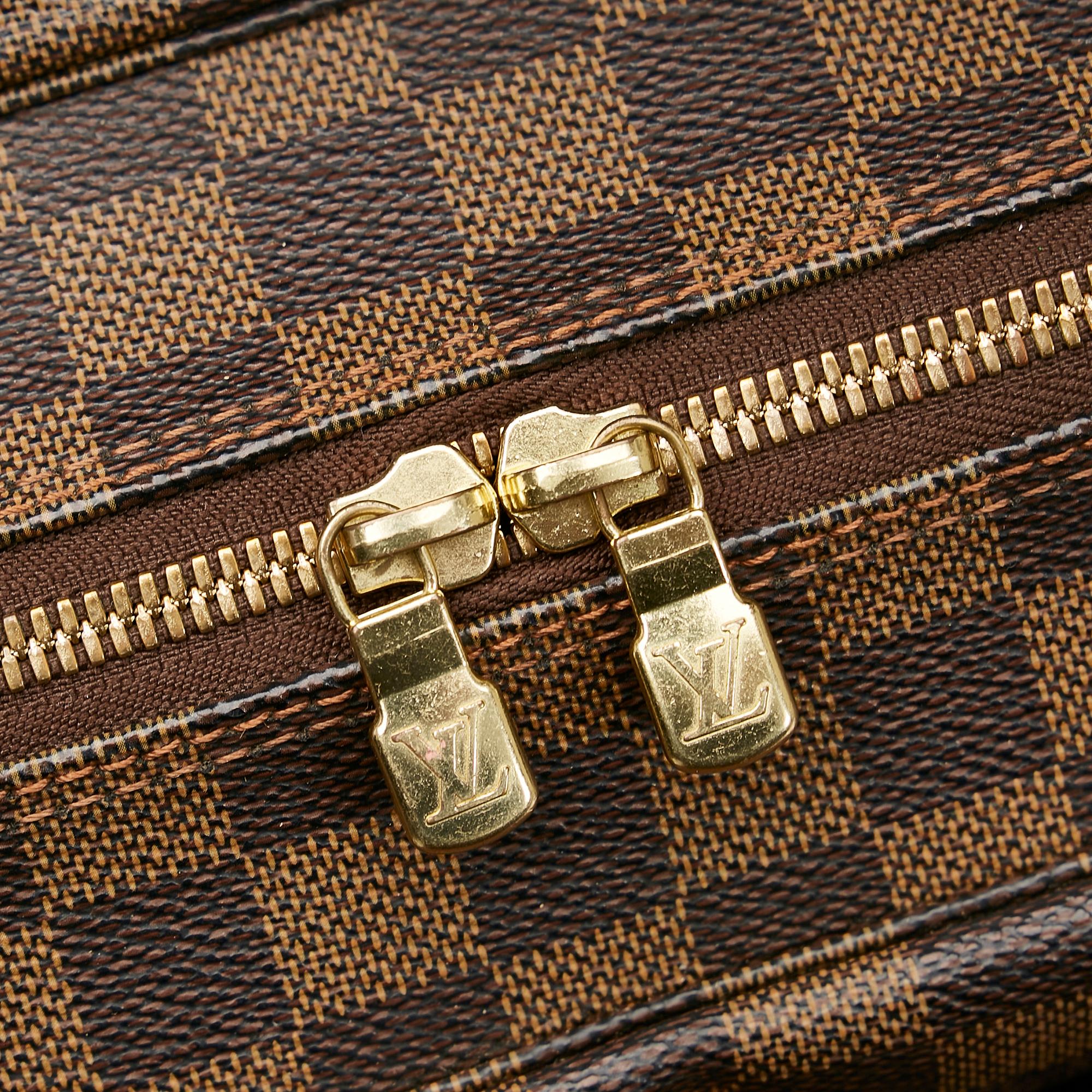 Louis Vuitton Damier Ebene Naviglio (SHG-DKAK2W)