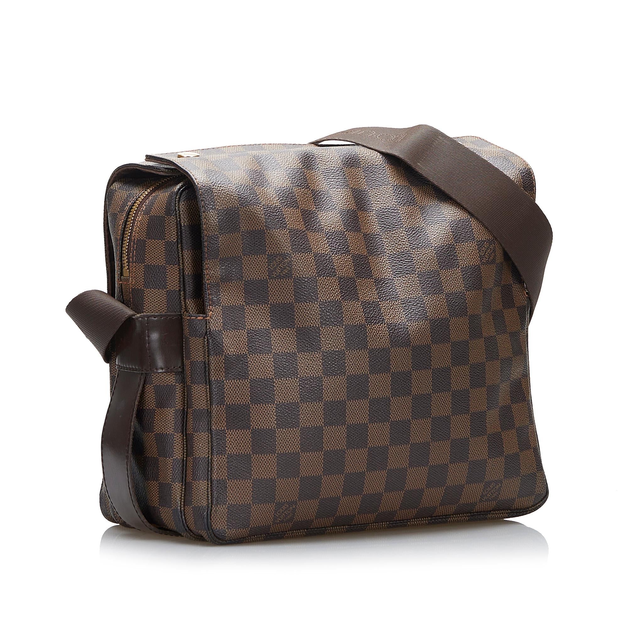 Louis Vuitton Damier Ebene Naviglio (SHG-DKAK2W)