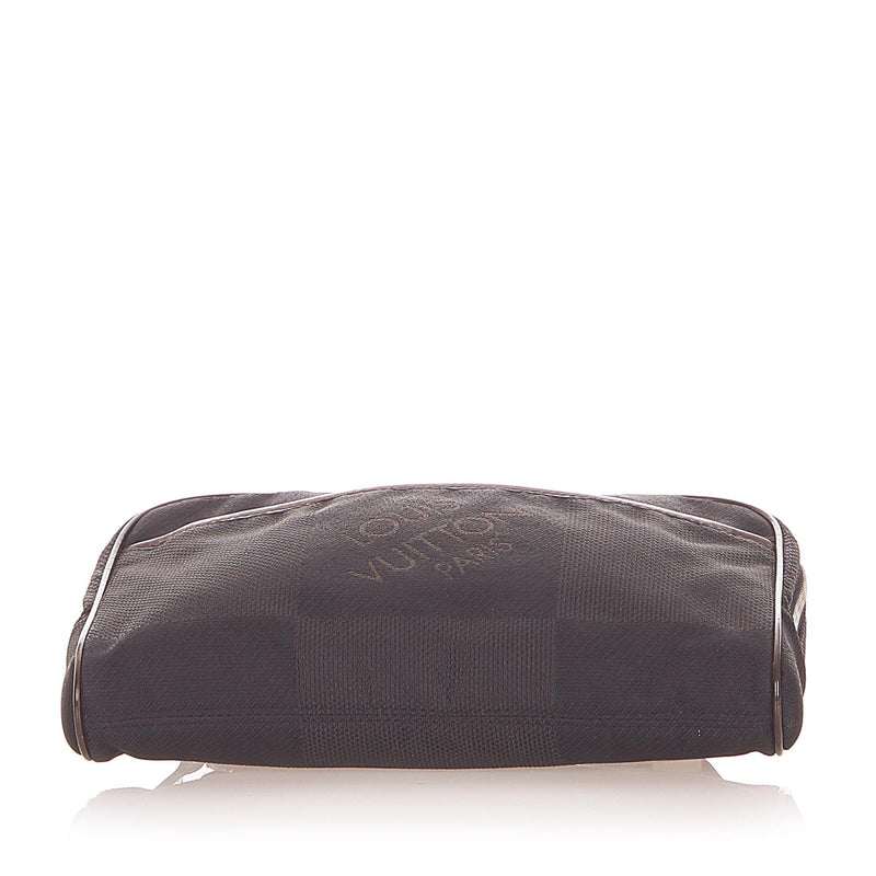 Louis Vuitton Damier Geant Acrobat Belt Bag (SHG-32147)