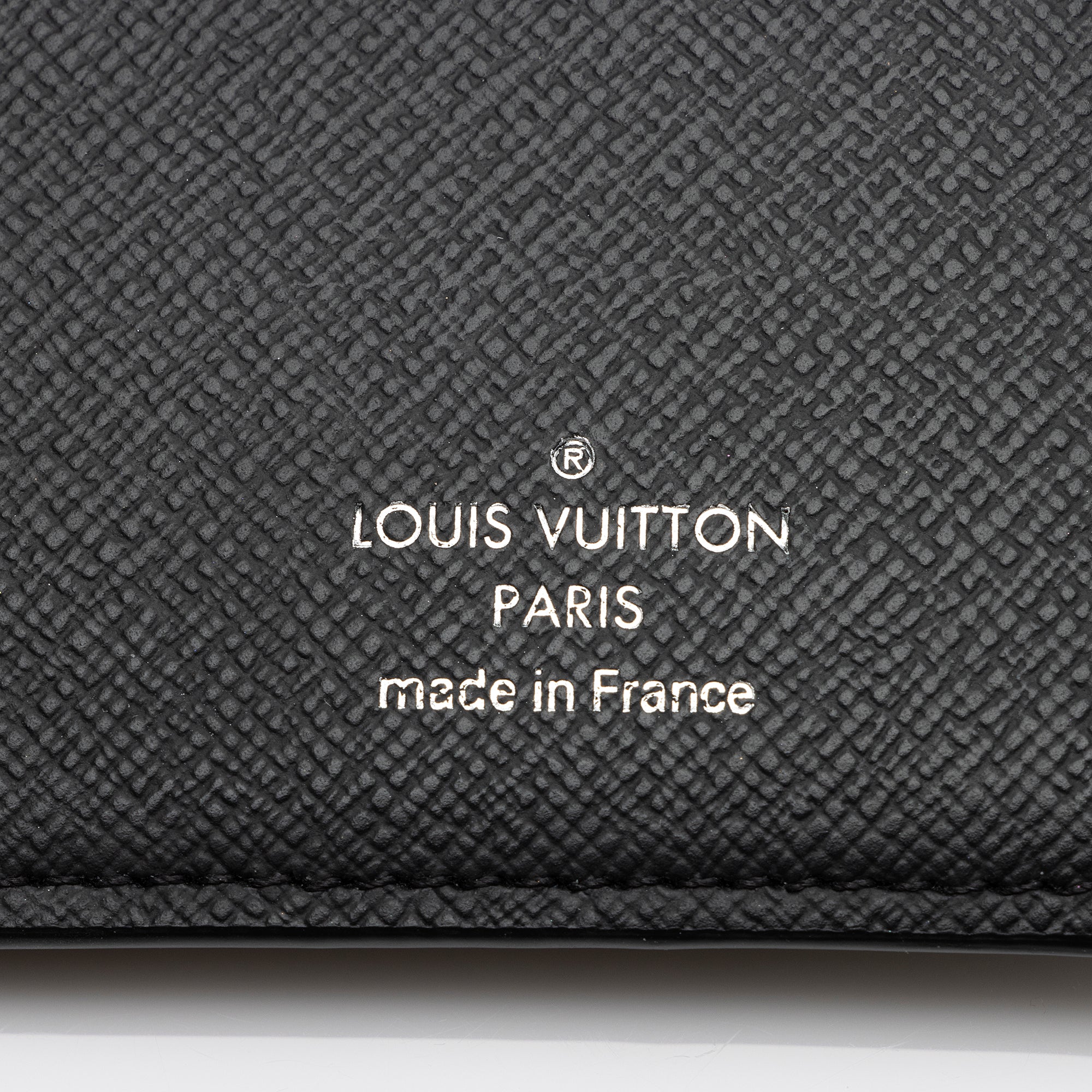 Louis Vuitton Damier Graphite Brazza Wallet (SHF-23820)