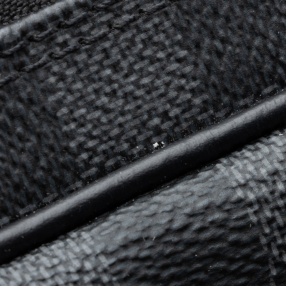 Louis Vuitton Damier Graphite Porte-Documents Voyage PM Messenger Bag (SHF-19575)