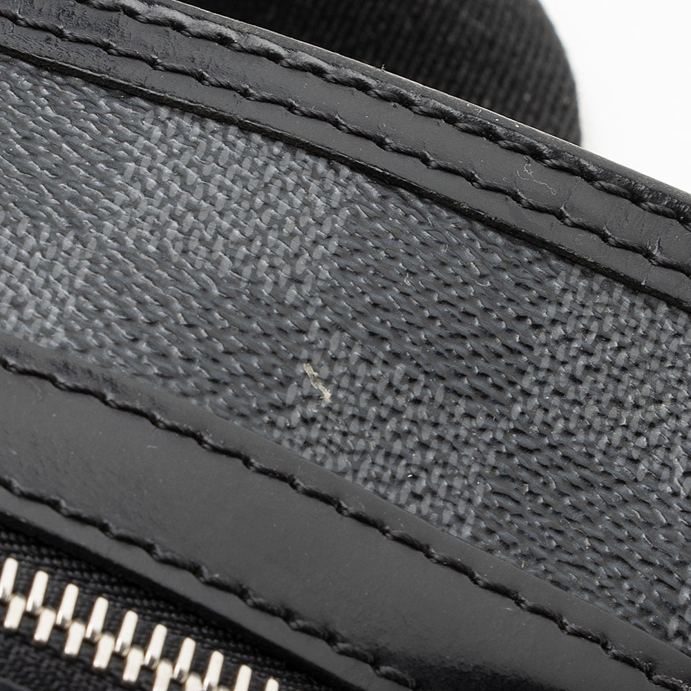 Louis Vuitton Damier Graphite Thomas Messenger Bag (SHF-20531)
