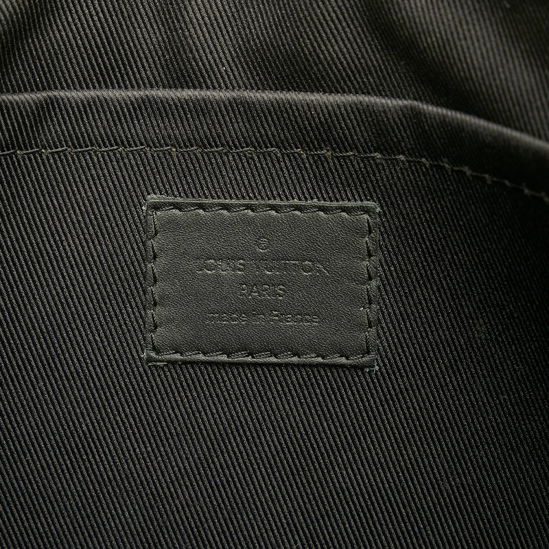 Louis Vuitton Damier Infini Discovery Pochette (SHG-28102)
