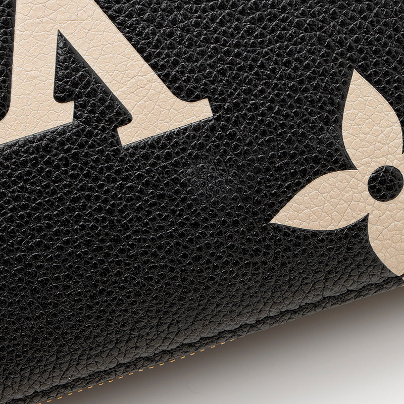 Louis Vuitton Giant Monogram Empreinte Key Pouch (SHF-Uvim0S) – LuxeDH