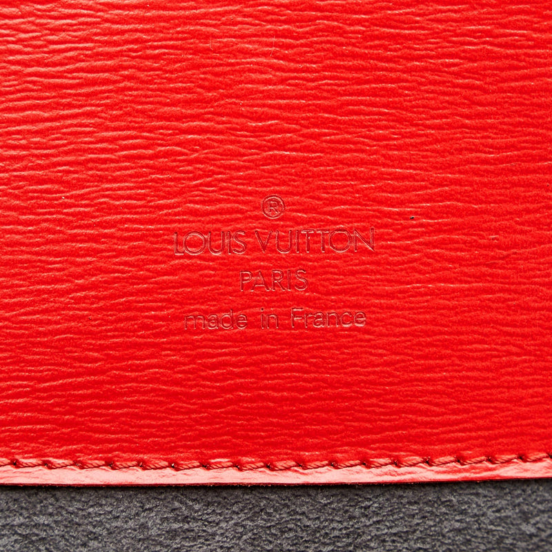 Louis Vuitton Epi Cluny (SHG-36455)