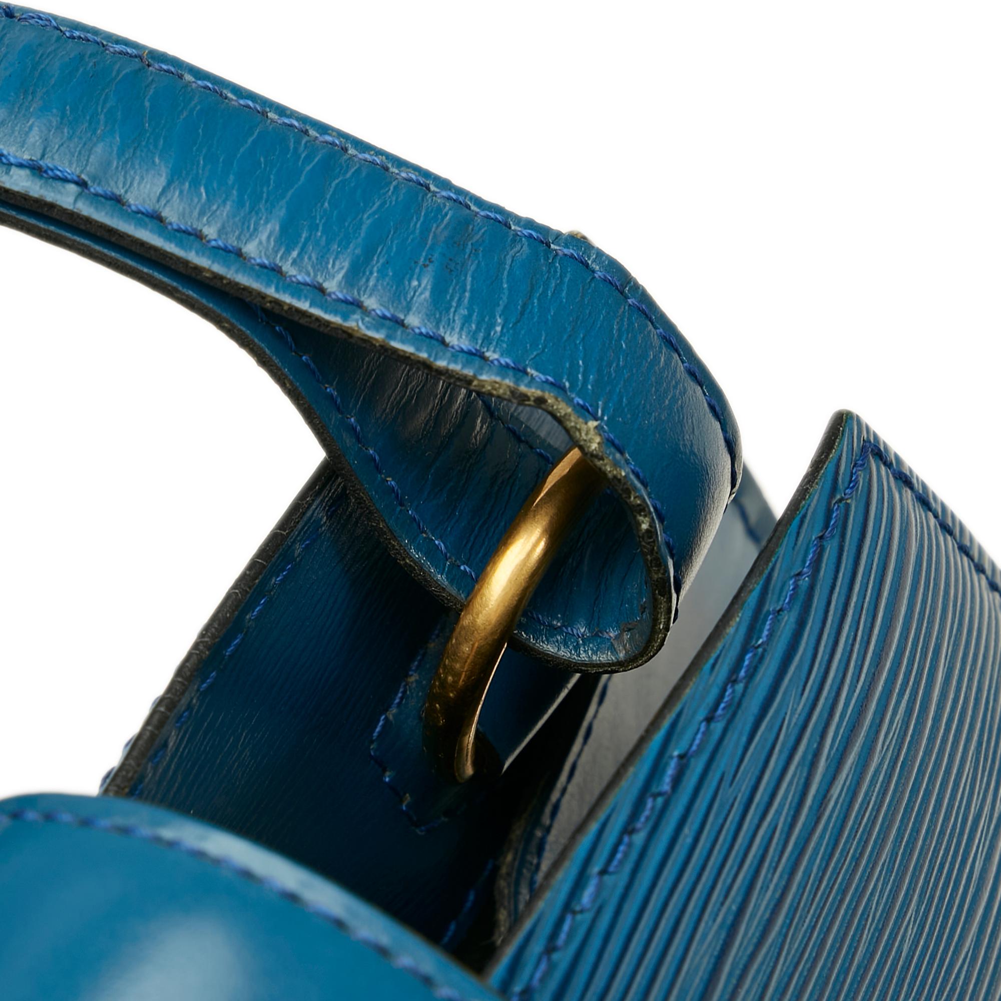 Louis Vuitton Epi Cluny (SHG-37964)