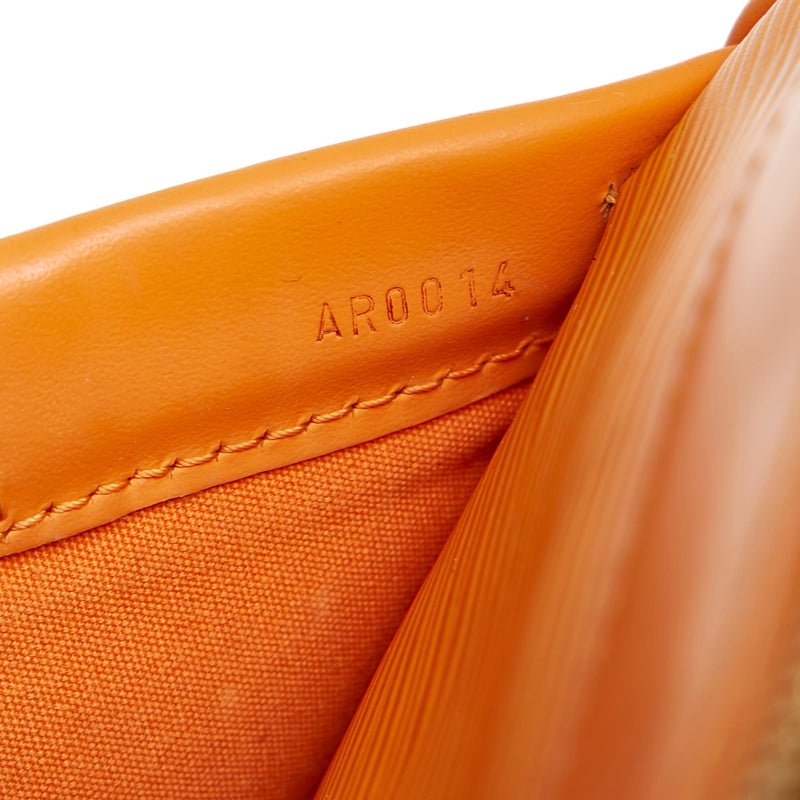 Louis Vuitton Alma Bb 2 Way Handbag in Peach