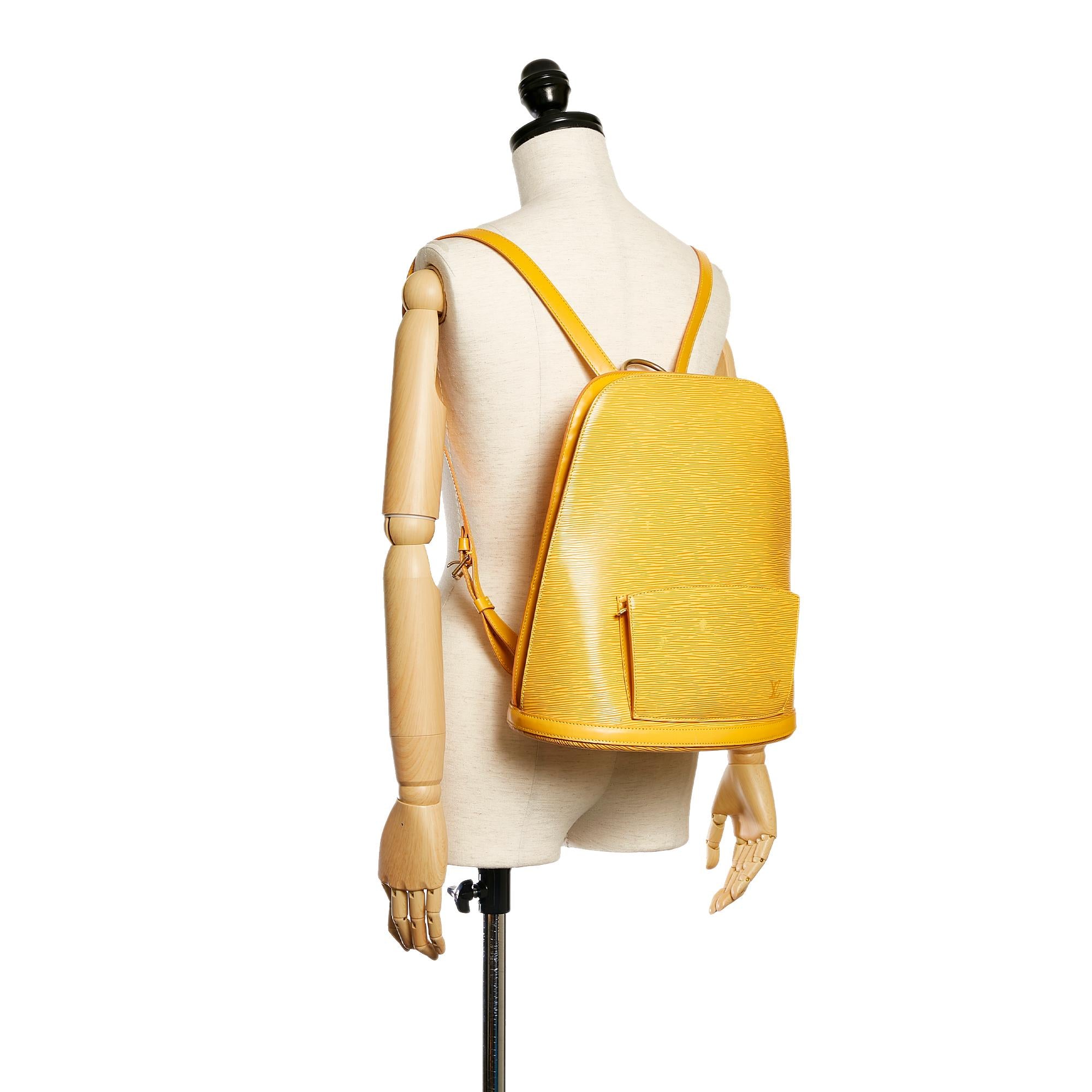 Louis Vuitton Epi Gobelins (SHG-29225)