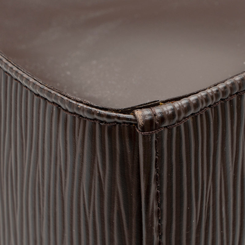 Louis Vuitton Epi Leather Croisette PM Shoulder Bag (SHF-19362) – LuxeDH